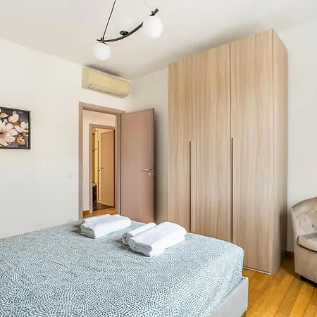 Apartment Your Gems - Ponte Vecchio *