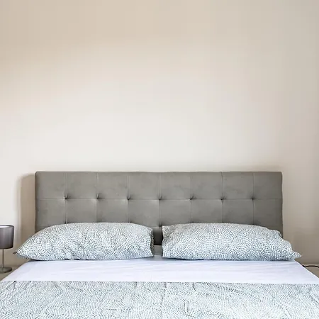 Your Gems - Ponte Vecchio Apartment Florenz