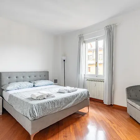 Your Gems - Ponte Vecchio Apartment *